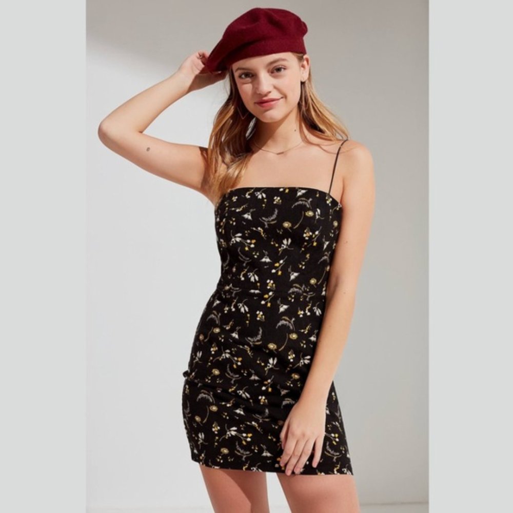 Urban Outfitters Colette Linen Mini Dress